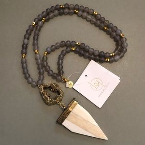 Kristalize Jewelry necklace